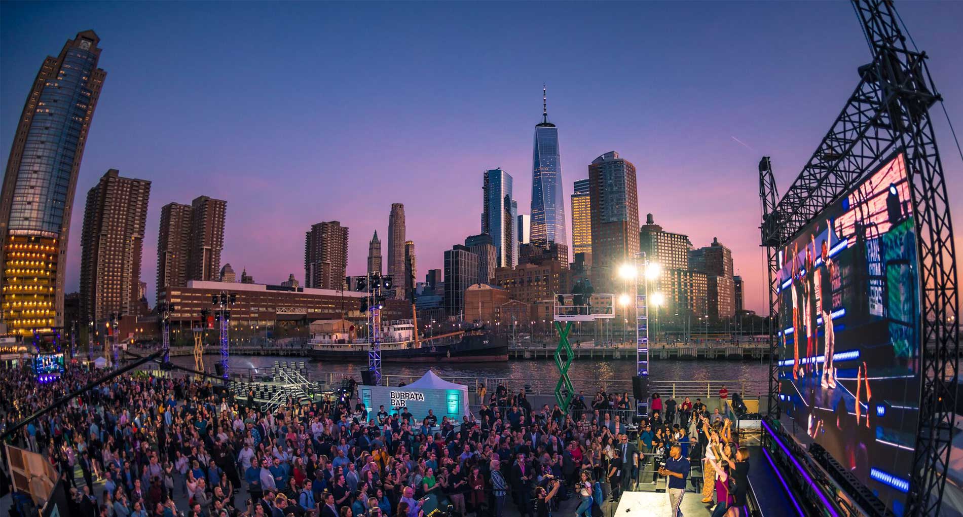 Read more about the article Students Practice Stage Management Skills at New York City Event