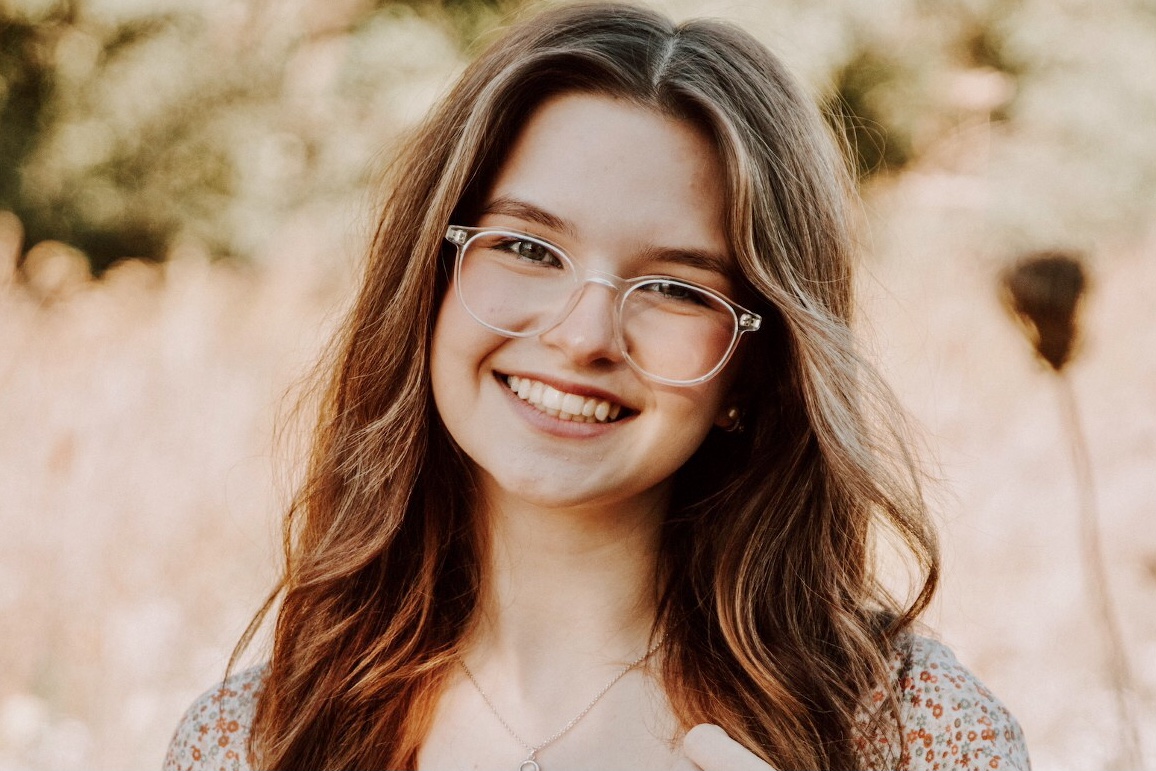 Read more about the article Apparel and Textile Design Student Helps Start-Up Company While Gaining Valuable Experience 