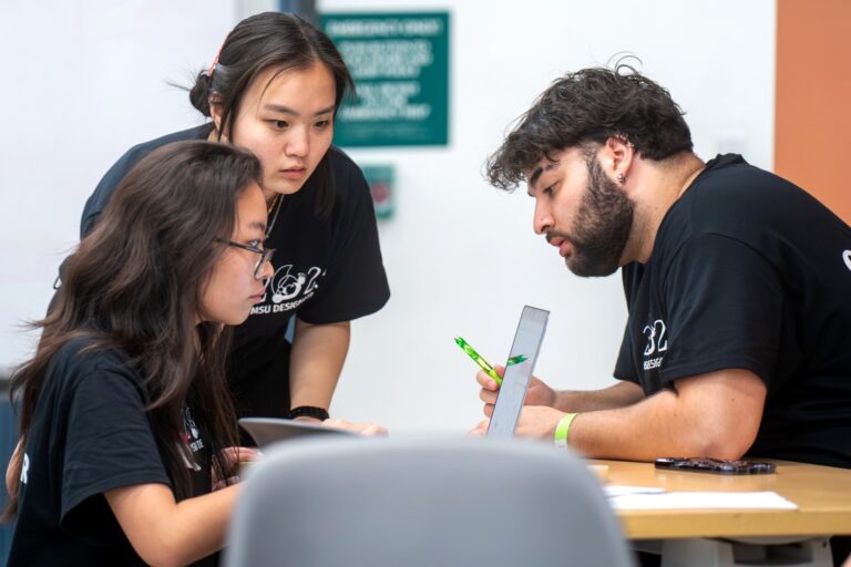 Read more about the article Experience Architecture Students Awarded for Creating MSU’s First 24-Hour Designathon